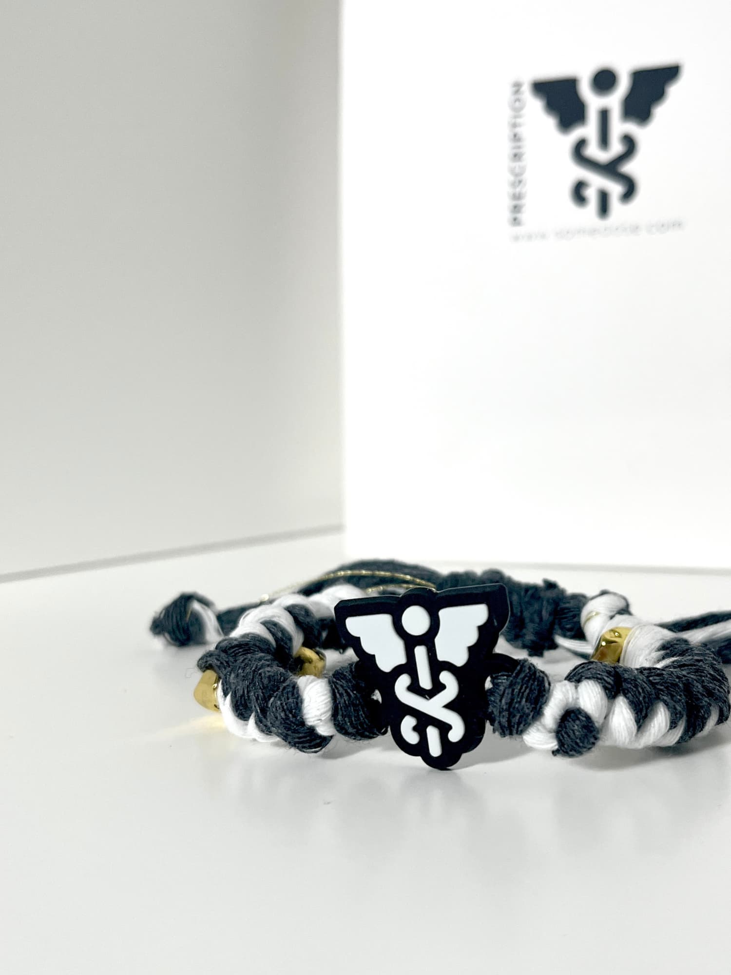 ANTIDOTE-Δ9 BRACELET